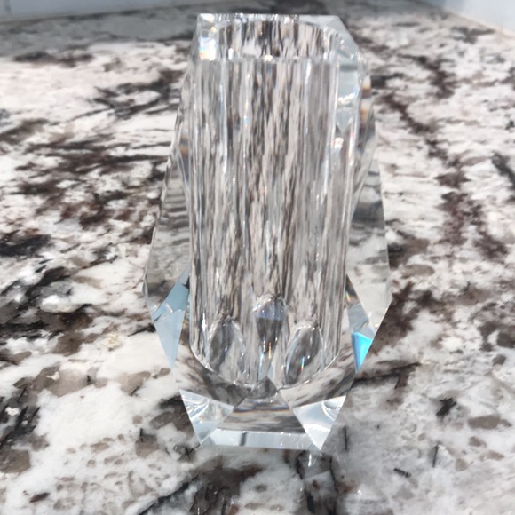 New Small outstanding crystal vase - Picture 4 of 4